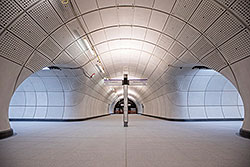 Tailor-made LED lighting for London’s Crossrail project